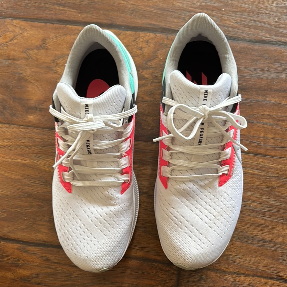 Nike Zoom Pegasus | White Cyan Pink | Mens 9